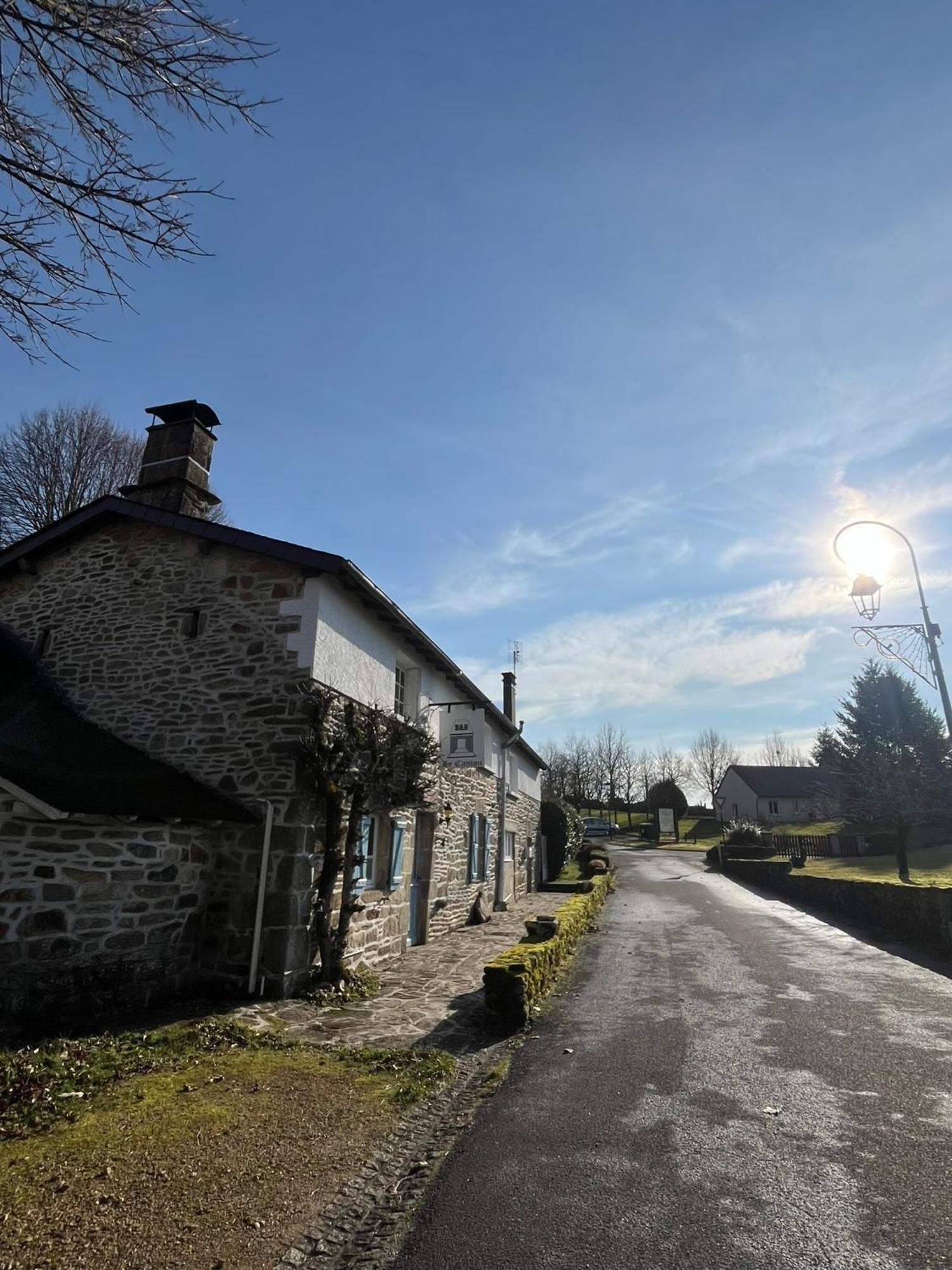 Le Cantou Affieux Bagian luar foto
